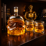 Whiskey Decanter - Set with Decanter and Glasses
